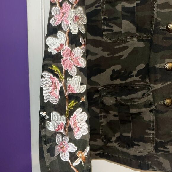 Driftwood Sundance Camouflage Floral-Embroidered Jacket Size Small - Picture 6 of 11